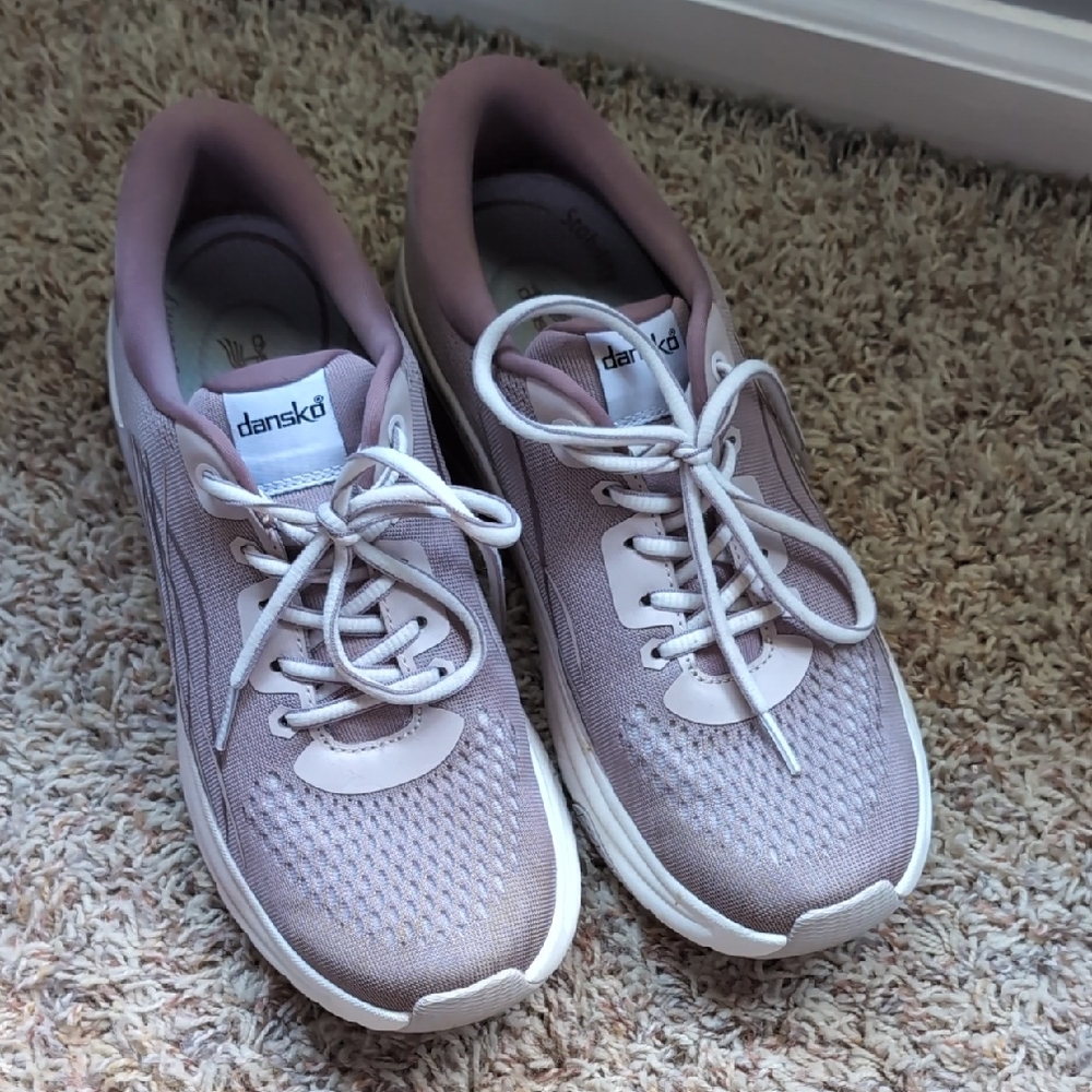 Dansko Women's Sneakers Size 40